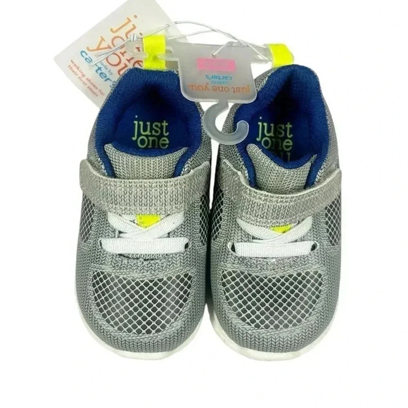 Carters Infant Boys Velcro Sneakers Trainer Shoes Size 4 NWT - Picture 2 of 6